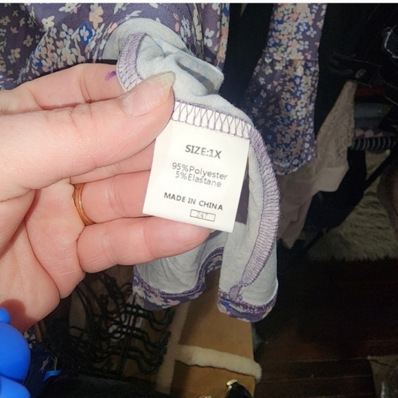 🍂🍁Nwot Boutique 1x floral top - Picture 4 of 4